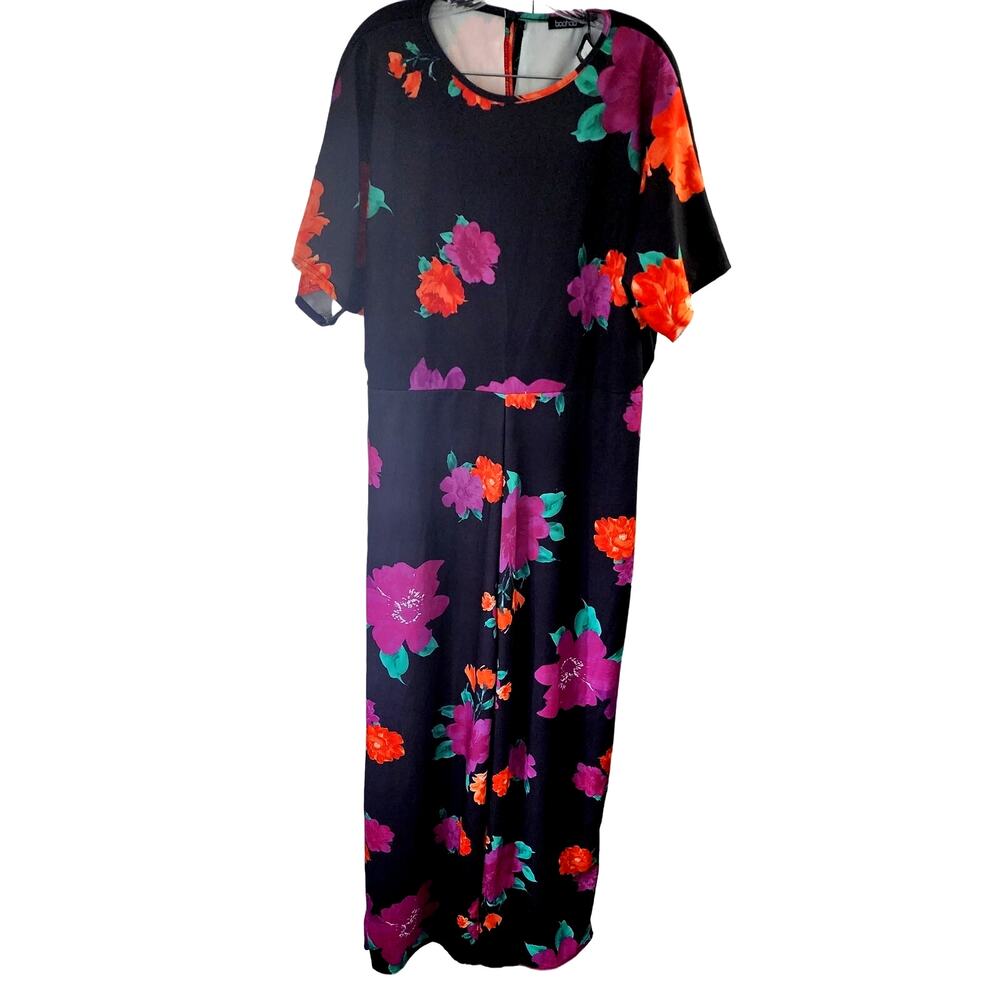 Boohoo Women's Baggy Wide Leg Floral Jumpsuit Plus Size 18